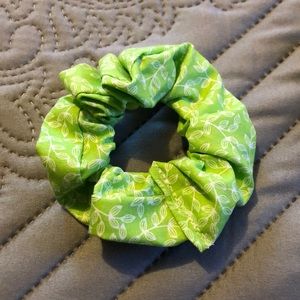 100% Handmade Scrunchie